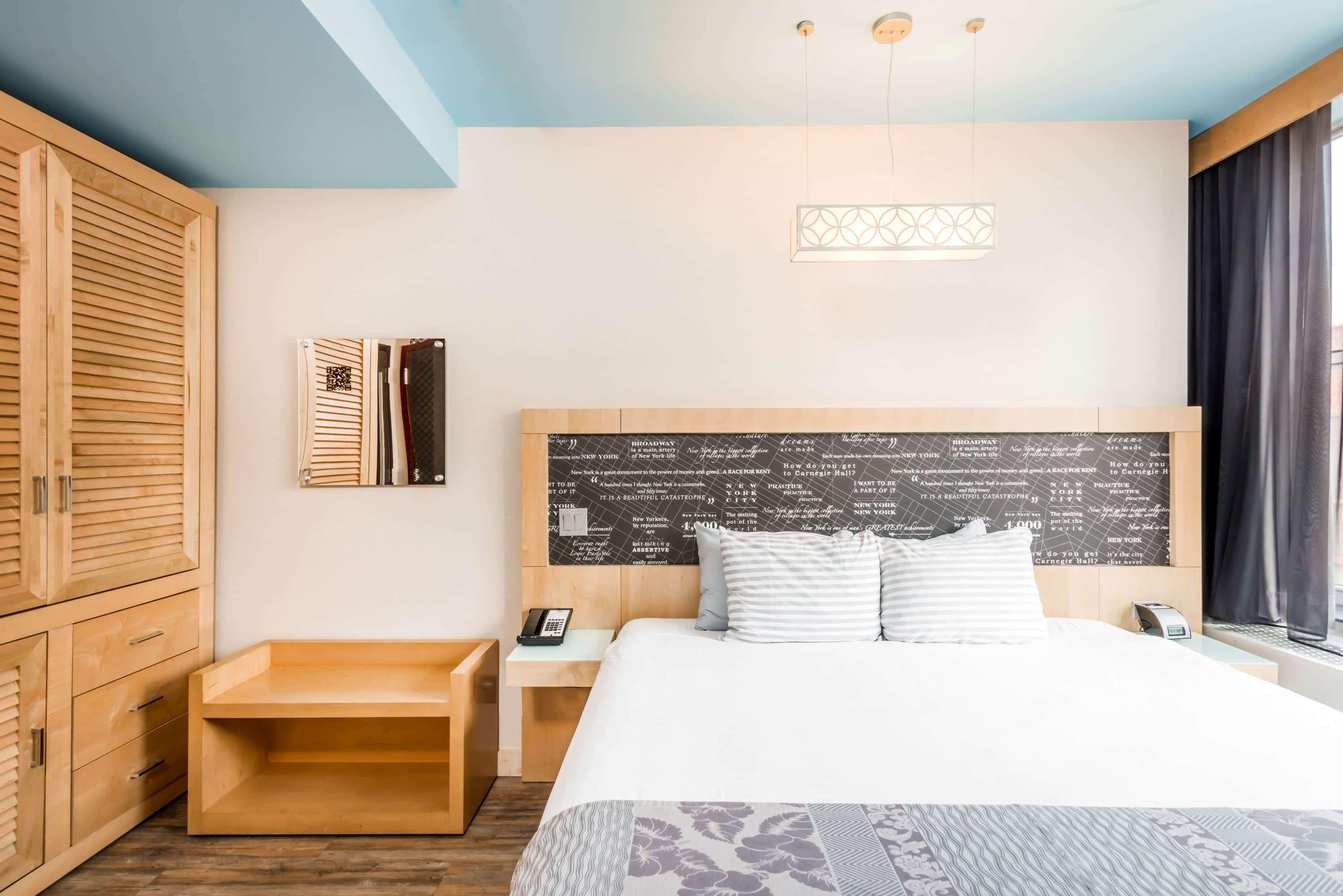 Tryp By Wyndham New York City Times Square - Midtown Exterior photo