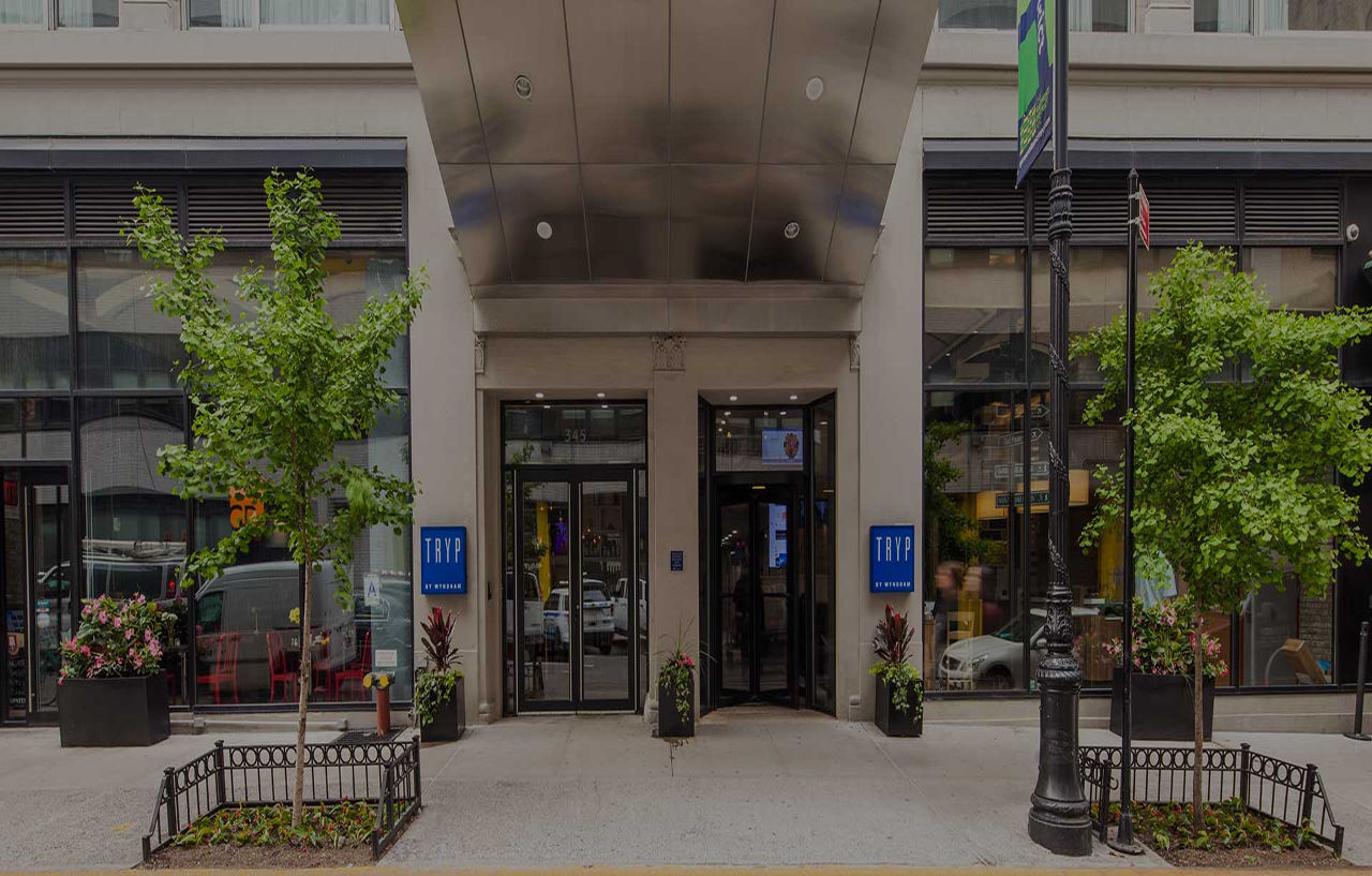 Tryp By Wyndham New York City Times Square - Midtown Exterior photo